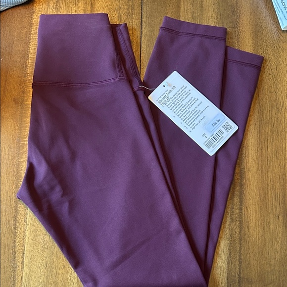 Lululemon Wunder Train Leggings - Picture 1 of 2